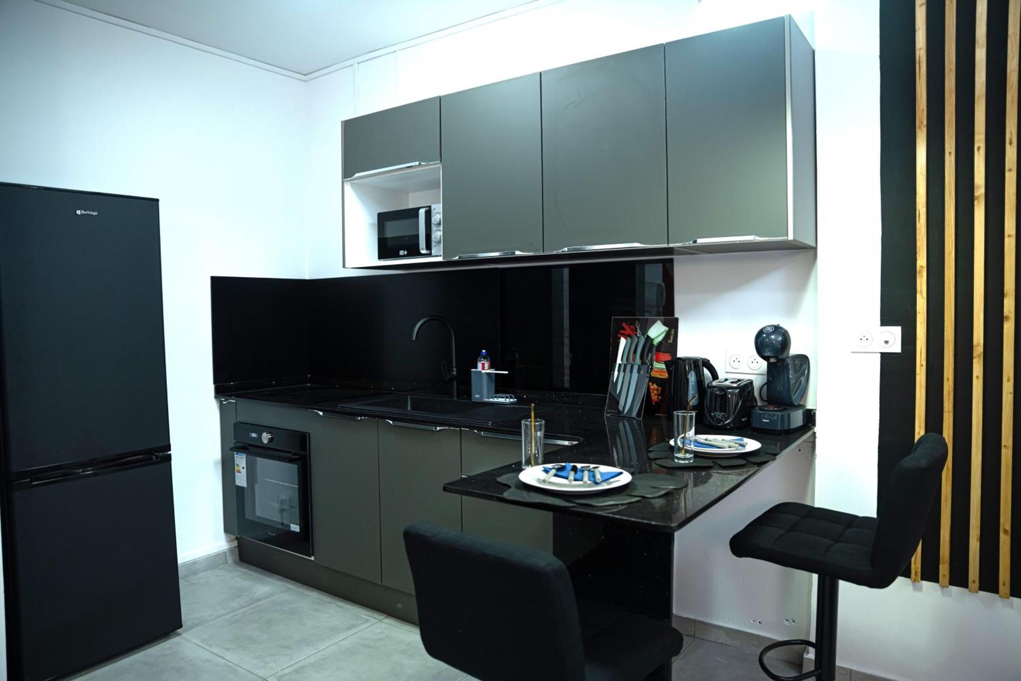 L'Elegance Citadine Apartment Кайен Екстериор снимка