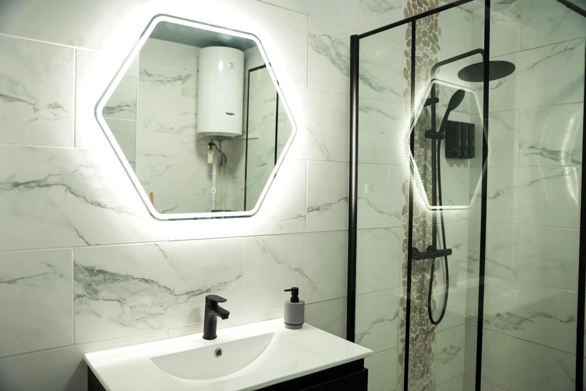 L'Elegance Citadine Apartment Кайен Екстериор снимка